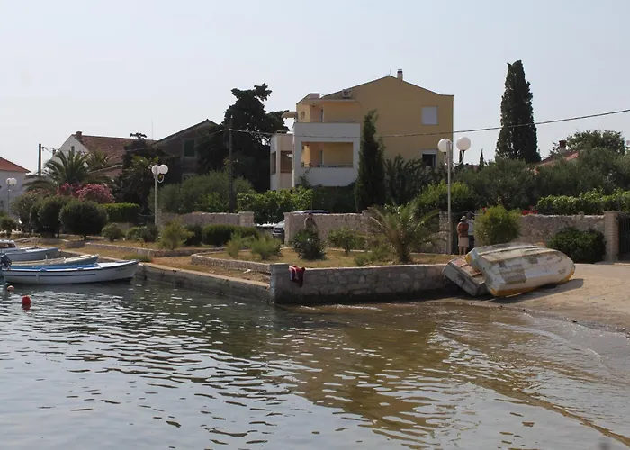 By The Sea Preko, Ugljan - 8315 Preko