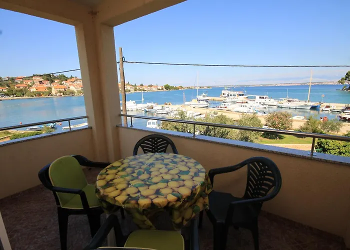 By The Sea Preko, Ugljan - 8315 Apartment *