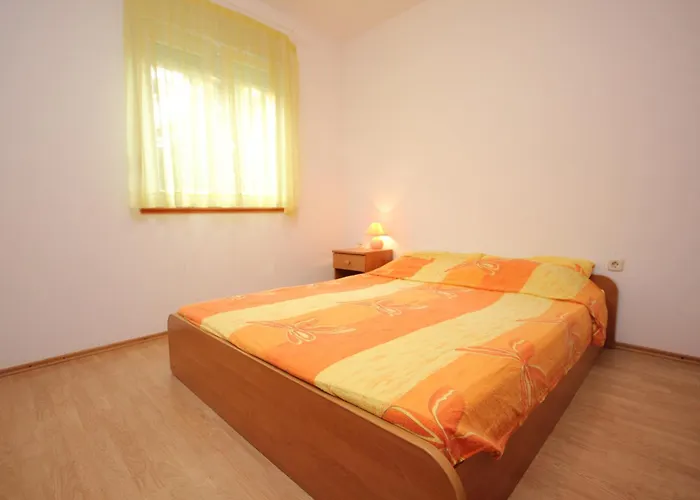 Apartment By The Sea Preko, Ugljan - 8315