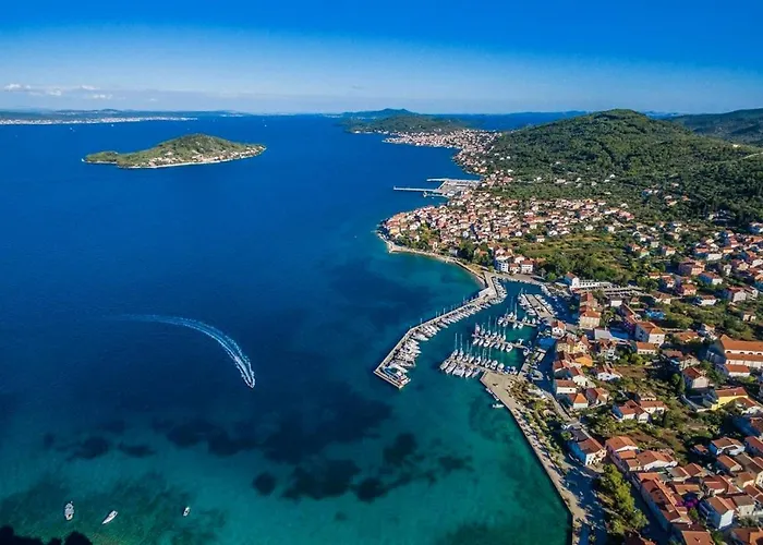 By The Sea Preko, Ugljan - 8315 Apartment Preko