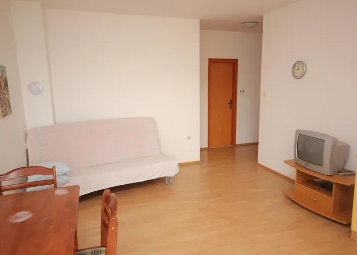 Apartamento By The Sea Preko, Ugljan - 8315 *